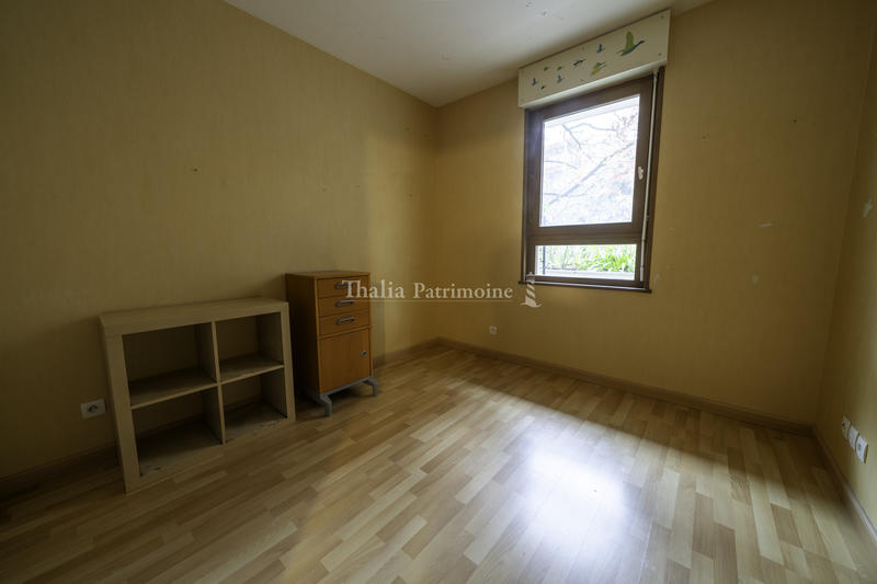 Appartement - 84 m² - 4 pièces