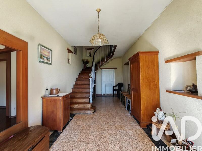 Maison - 159 m² - 6 pièces