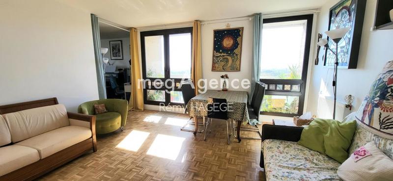 Appartement - 87 m² - 4 pièces