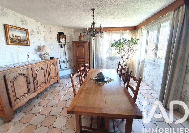 Maison - 124 m² - 6 pièces