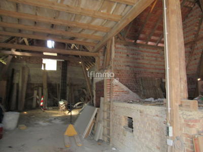 Maison - 379 m² - 3 pièces