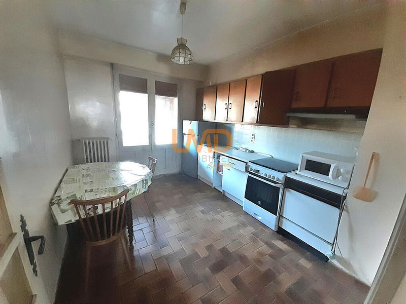 Maison - 161 m² - 10 pièces