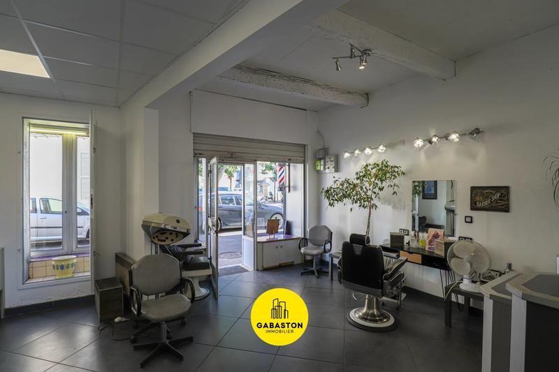 Immeuble - 207 m² - 9 pièces