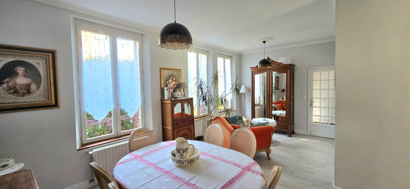 Maison - 120 m² - 5 pièces