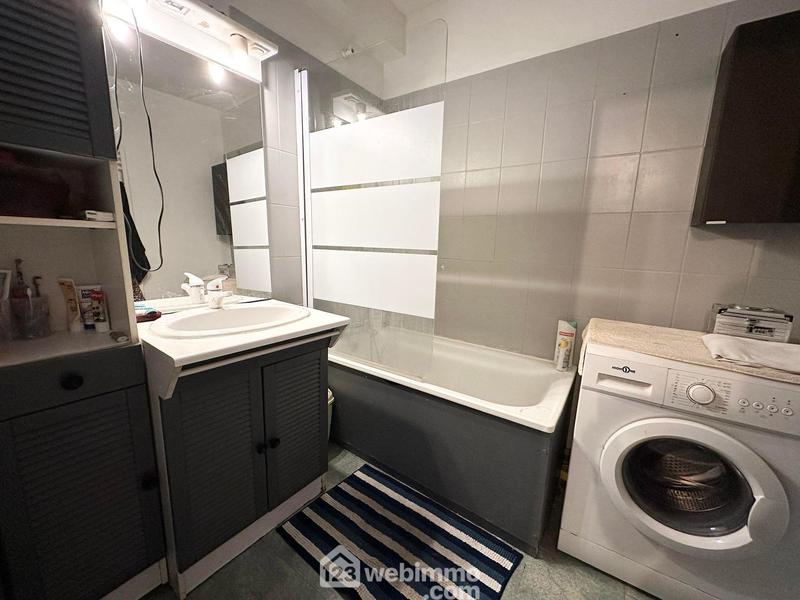 Appartement - 85 m² - 5 pièces