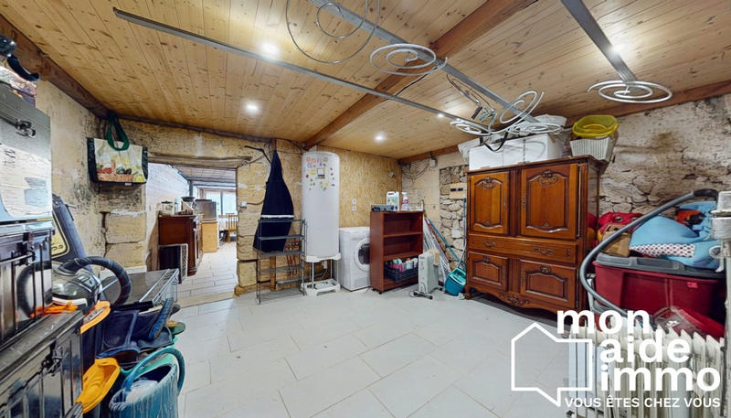 Maison - 215 m² - 7 pièces