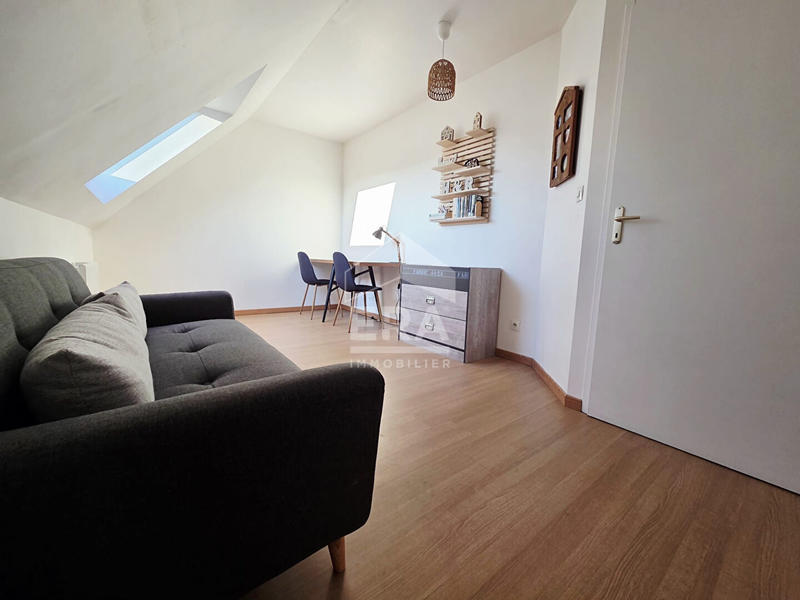 Maison - 100 m² - 6 pièces