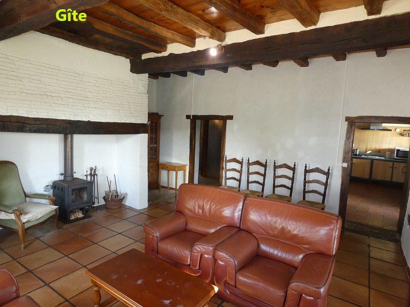 Maison - 370 m² - 11 pièces