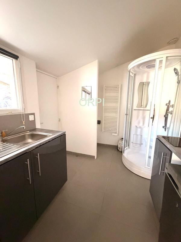 Maison - 158 m² - 9 pièces