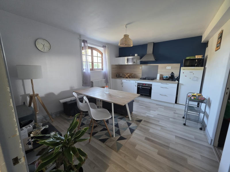 Maison - 254 m² - 8 pièces