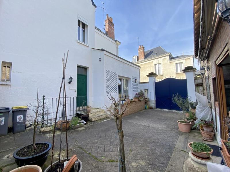 Maison traditionnelle - 160 m² - 7 pièces