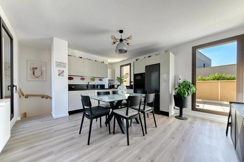 Duplex - 100 m² - 4 pièces