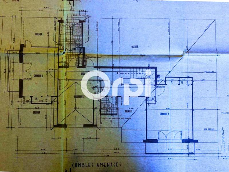 Maison - 210 m² - 7 pièces