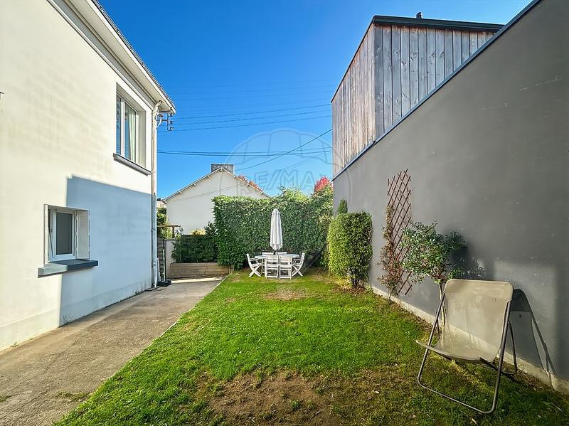 Maison - 158 m² - 6 pièces