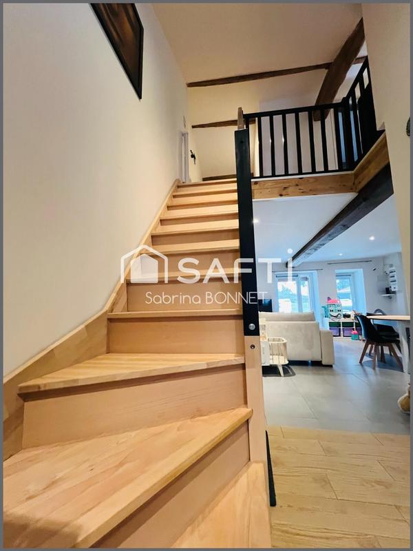 Maison - 100 m² - 4 pièces