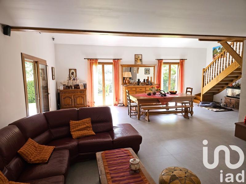 Maison de maîtres - 220 m² - 5 pièces