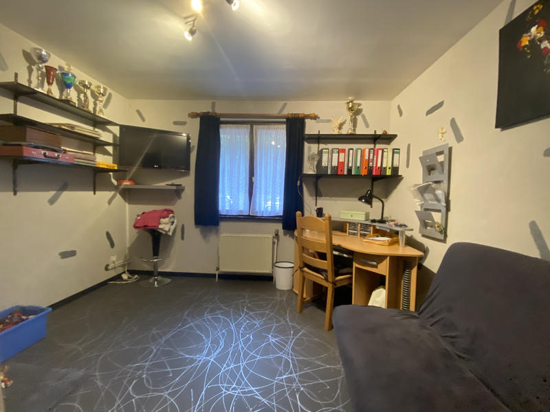 Maison - 94 m² - 5 pièces