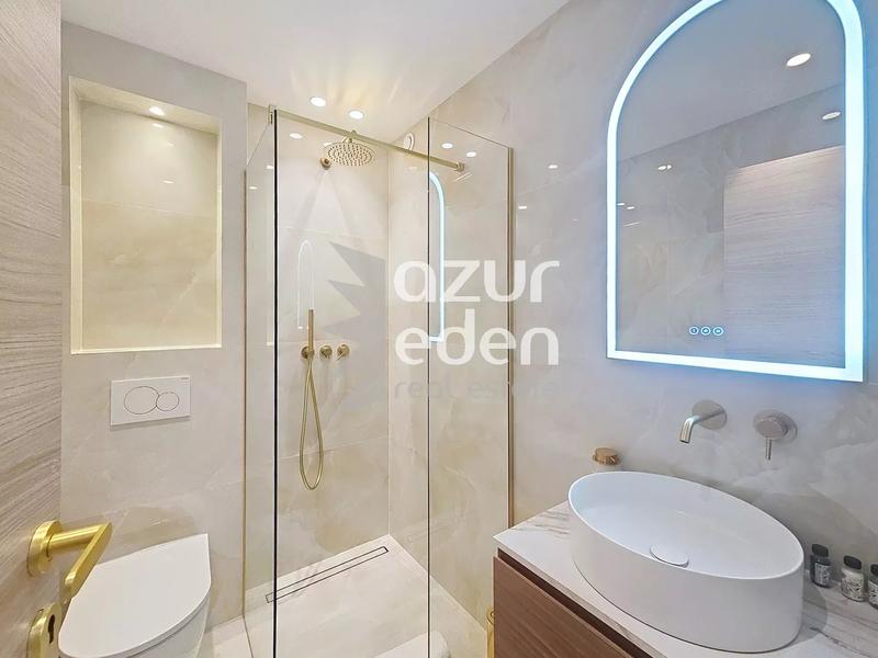 Appartement - 100 m² - 4 pièces