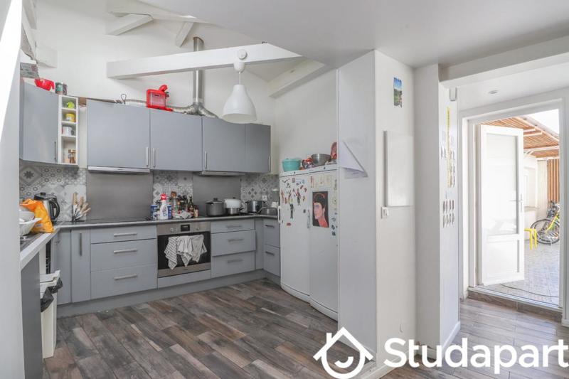 Chambre - 9 m² - 1 pièce