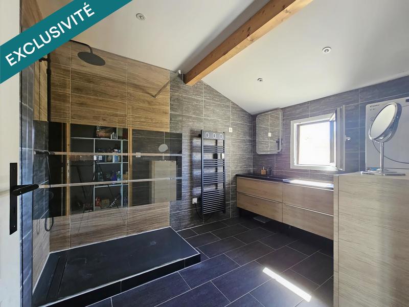 Maison - 94 m² - 4 pièces