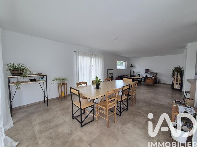 Maison - 145 m² - 5 pièces