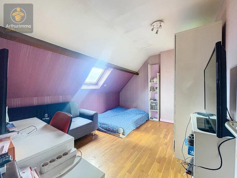 Maison - 155 m² - 8 pièces