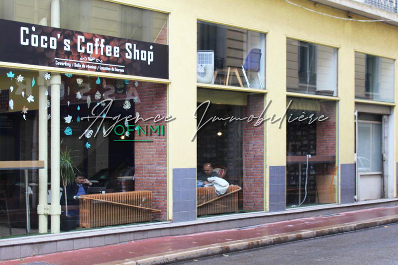 Fonds de commerce - Magasins - 209 m²