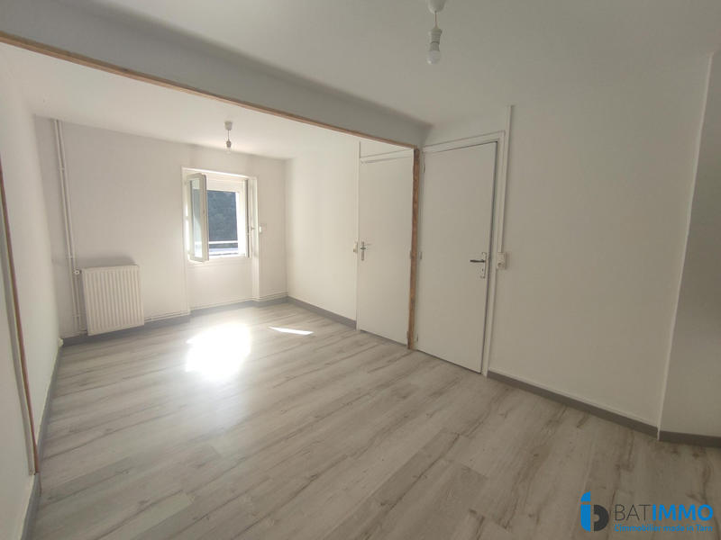 Maison - 70 m² - 4 pièces