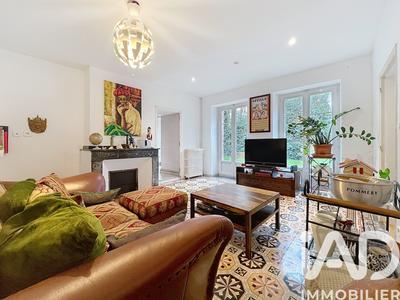 Maison - 190 m² - 7 pièces