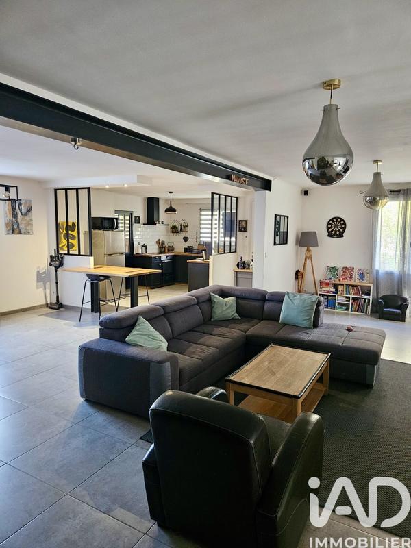 Maison - 137 m² - 4 pièces