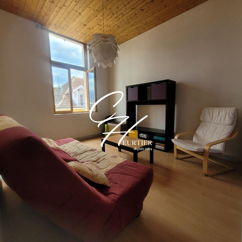 Appartement - 49 m² - 3 pièces