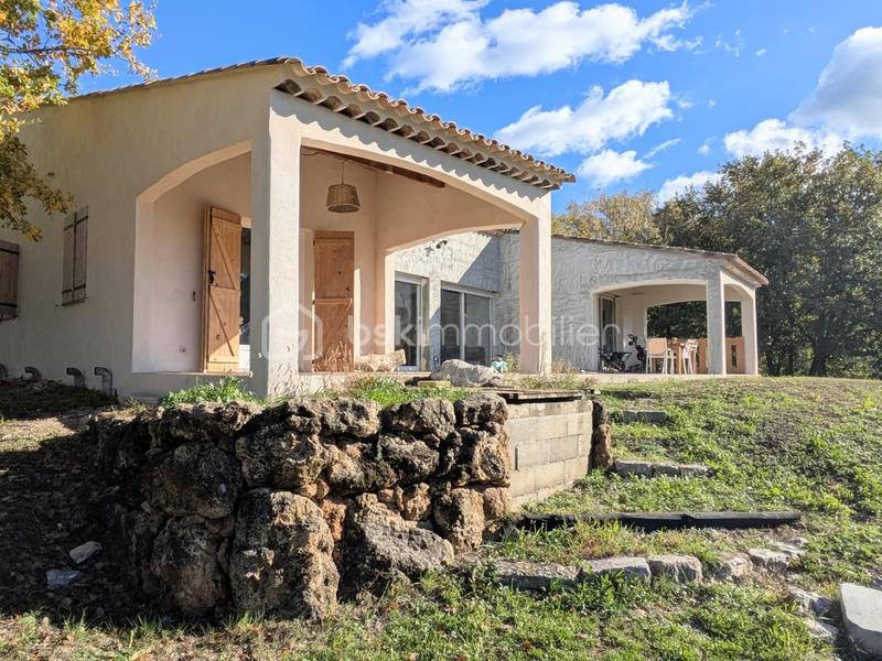 Maison - 155 m² - 5 pièces