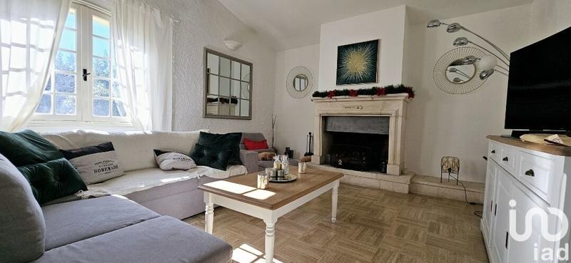 Maison - 212 m² - 7 pièces