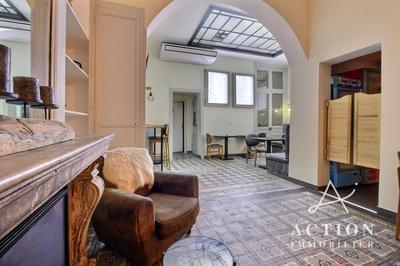 Fonds de commerce - 72 m²