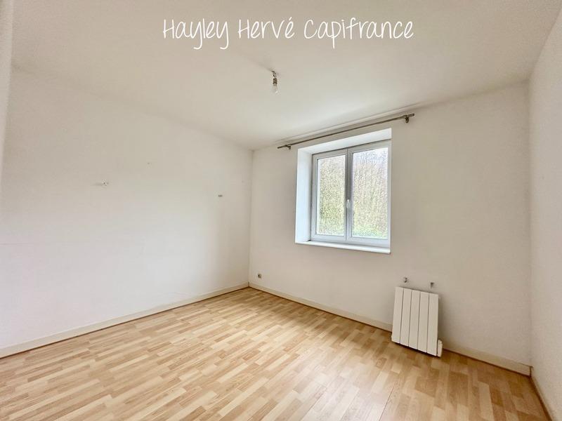 Maison en pierre - 170 m² - 6 pièces