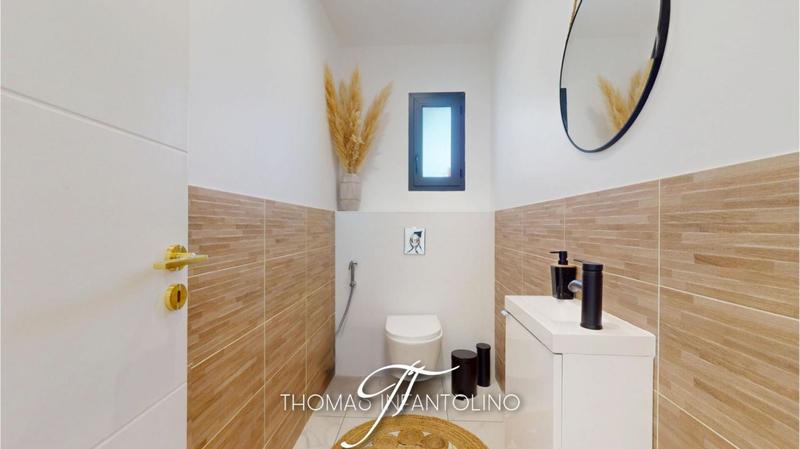 Maison - 115 m² - 5 pièces