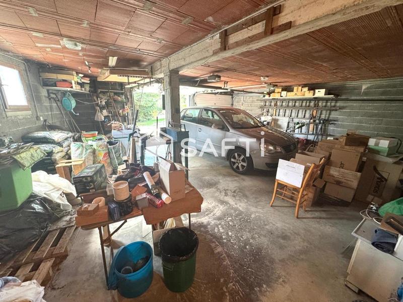 Propriété - 184 m² - 7 pièces