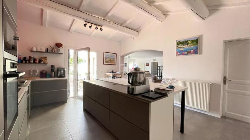 Villa - 170 m² - 6 pièces