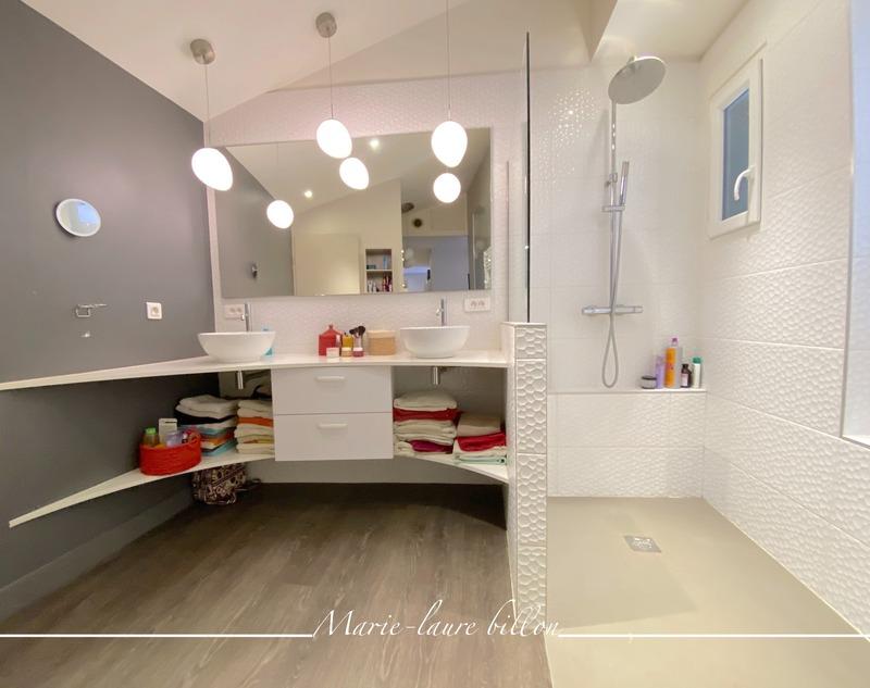 Maison - 199 m² - 7 pièces