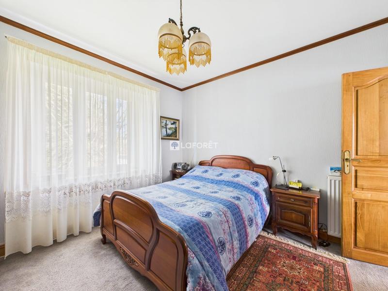 Maison - 157 m² - 8 pièces