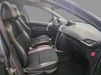 Peugeot 207 Sw - 1.6 HDi 110 Cv Outdoor