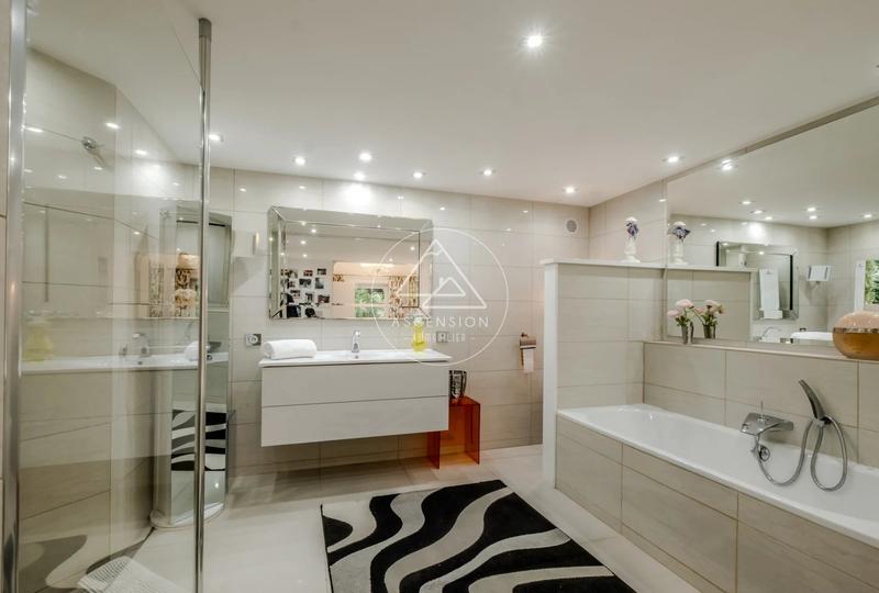 Châlet - 153 m² - 6 pièces