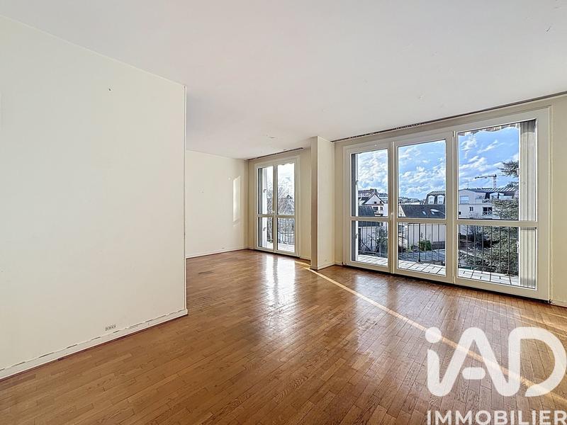 Appartement - 98 m² - 5 pièces