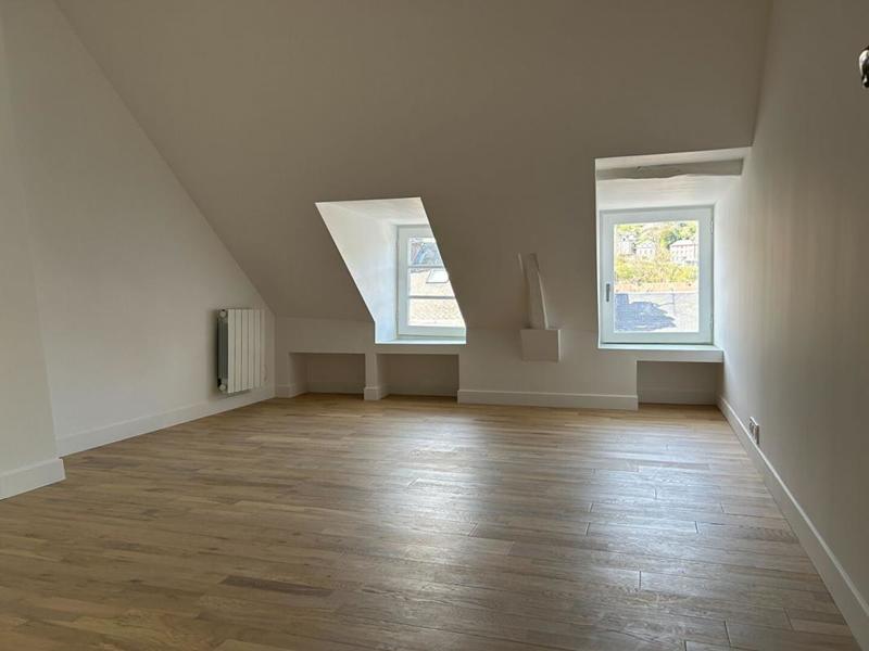Appartement - 80 m² - 3 pièces