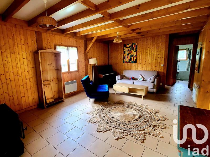 Maison - 232 m² - 8 pièces