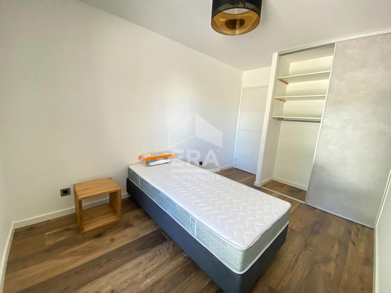 Appartement - 92 m² - 4 pièces