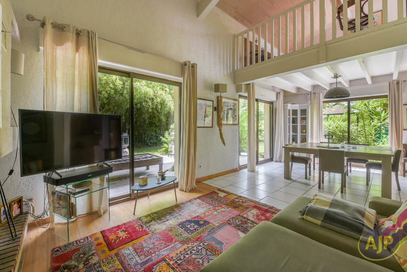 Maison - 130 m² - 4 pièces