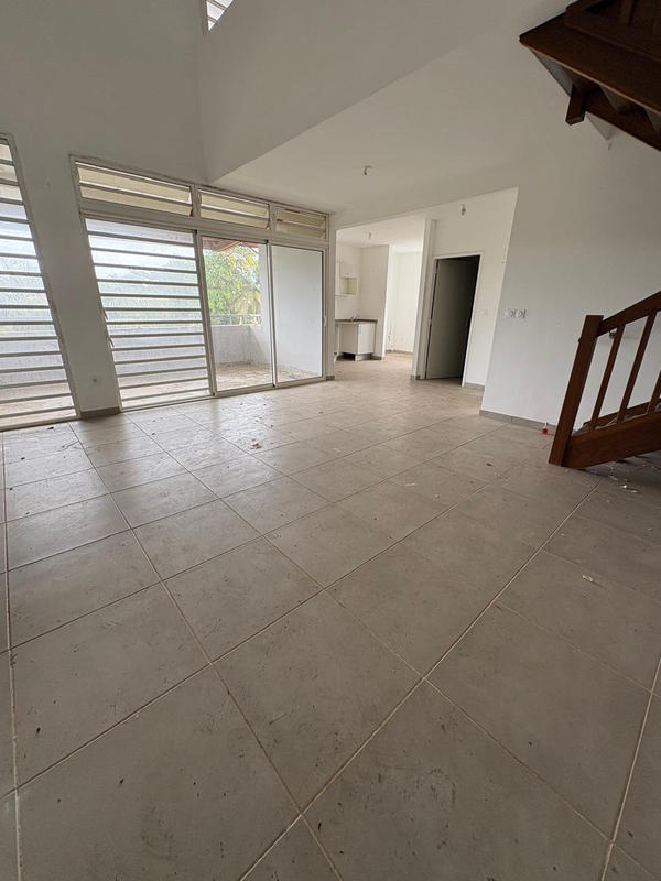 Appartement - 92 m² - 4 pièces