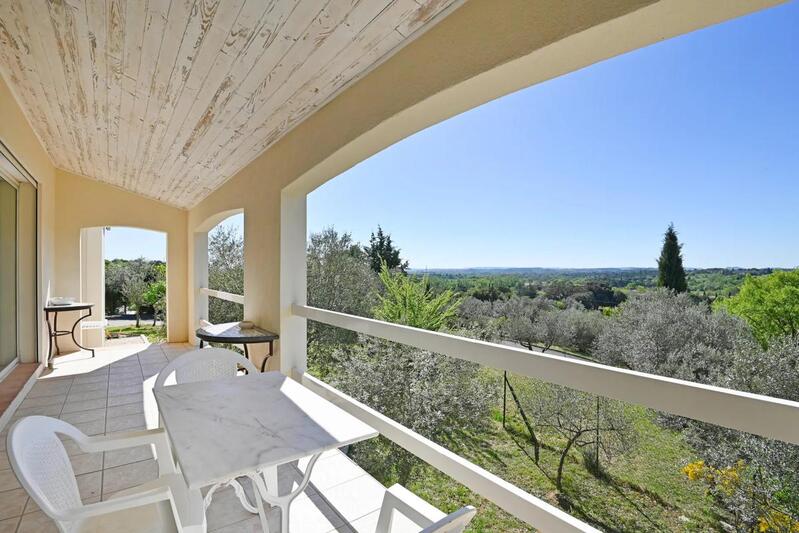 Villa - 205 m² - 7 pièces