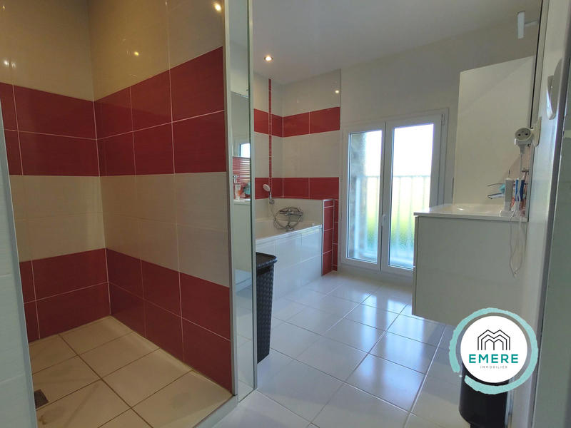 Maison ancienne - 173 m² - 7 pièces